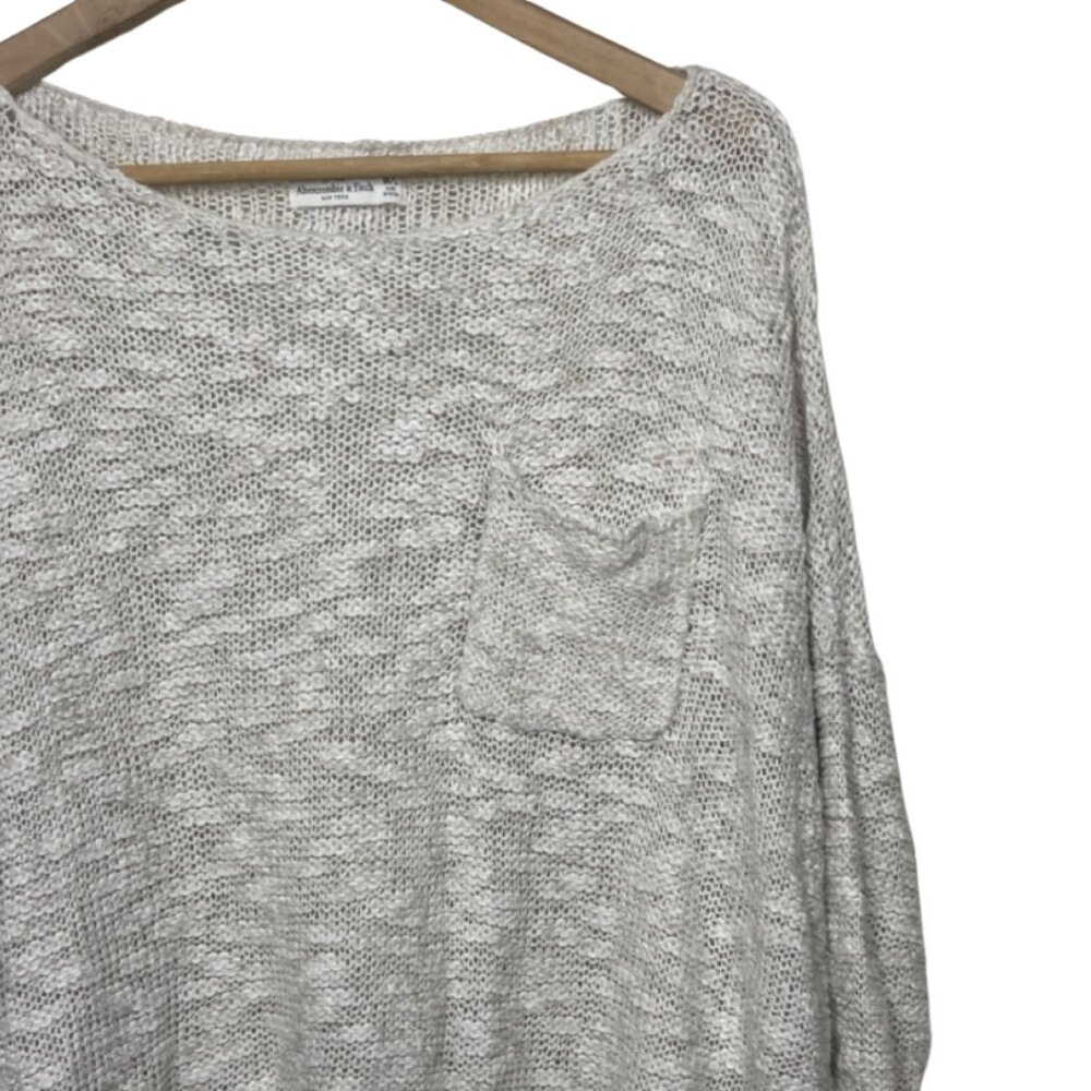 ABERCROMBIE & FITCH | Women's Oversized Cream Sweater with Lace Trim | Size M/L - Picture 3 of 12